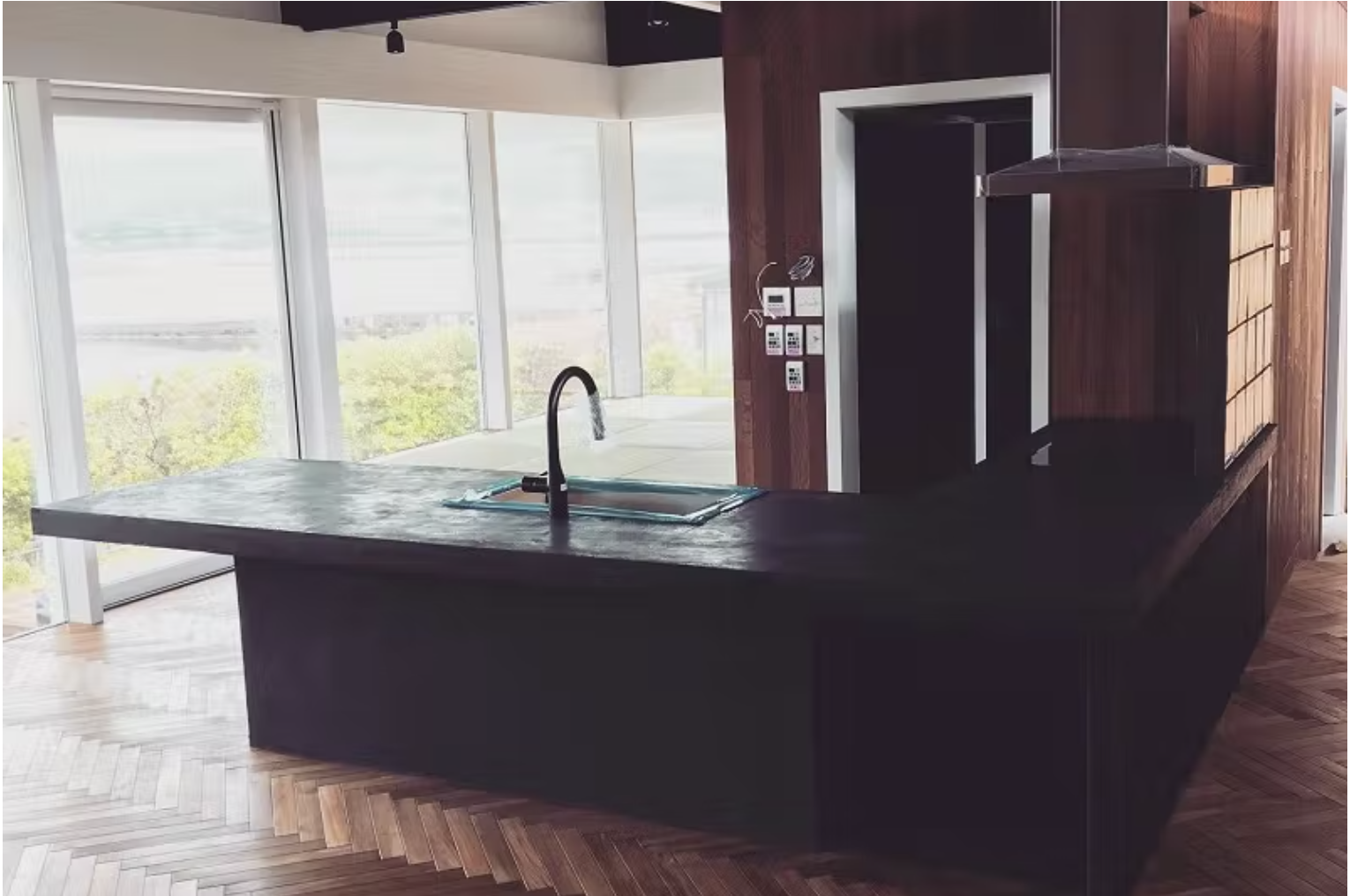 マンションの居住性とキッチンリフォームについて〜費用相場や注意点をご紹介〜