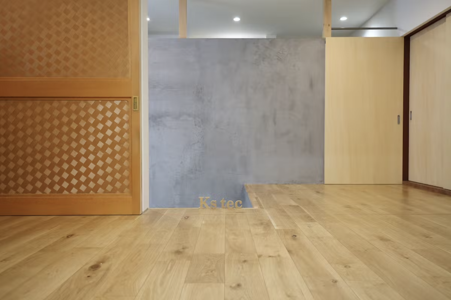 「グレー」の塗り壁を内装に選ぶメリットとおすすめのインテリアとは？