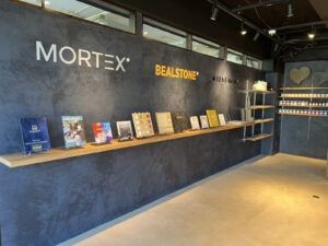 サカンアートのショールームの御案内