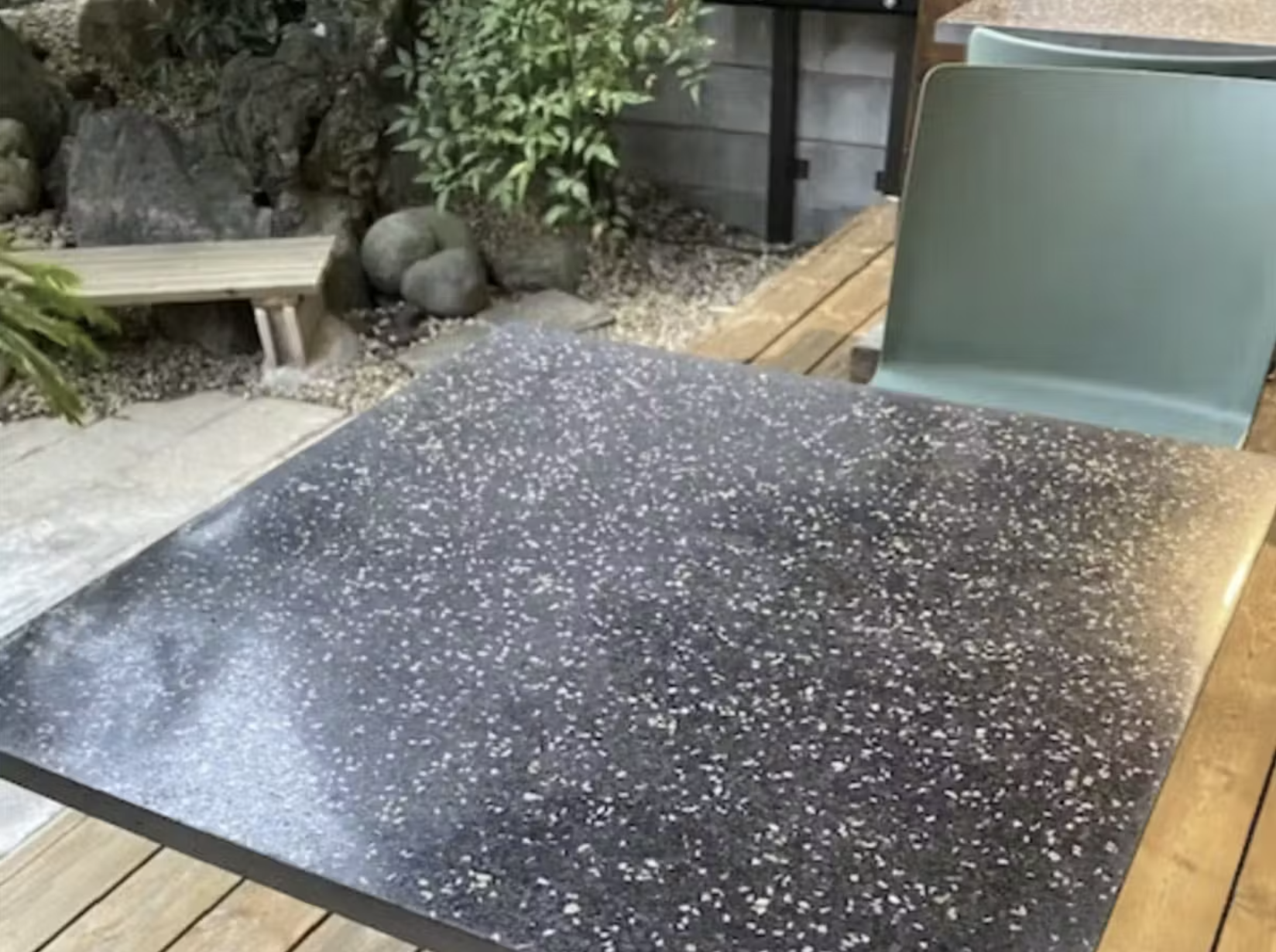 テラゾーとビールストーンの違いを徹底比較！