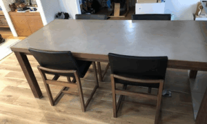 モールテックスのダイニングテーブルでおしゃれに