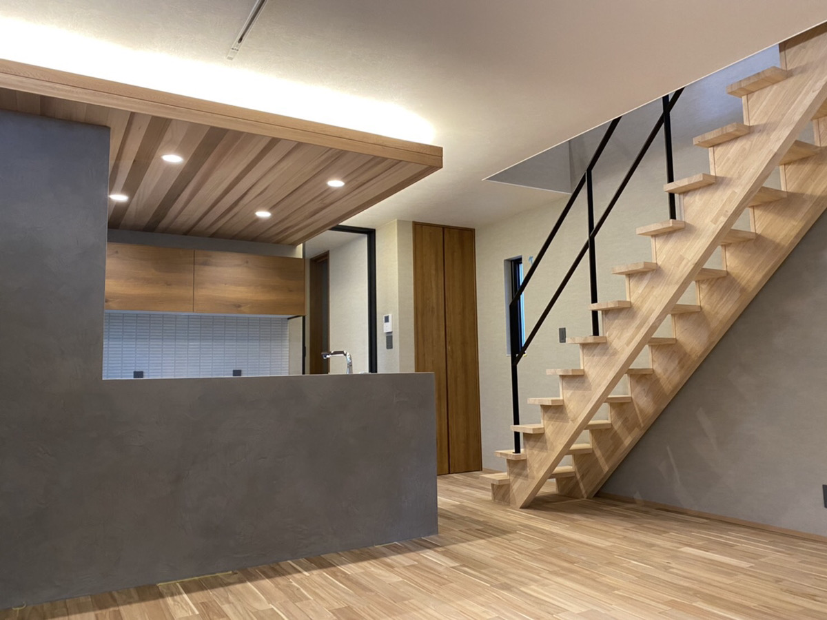 モールテックスの施工方法【材料の計量】