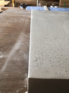 ビールストーンで家具・什器をお好みのデザインに！