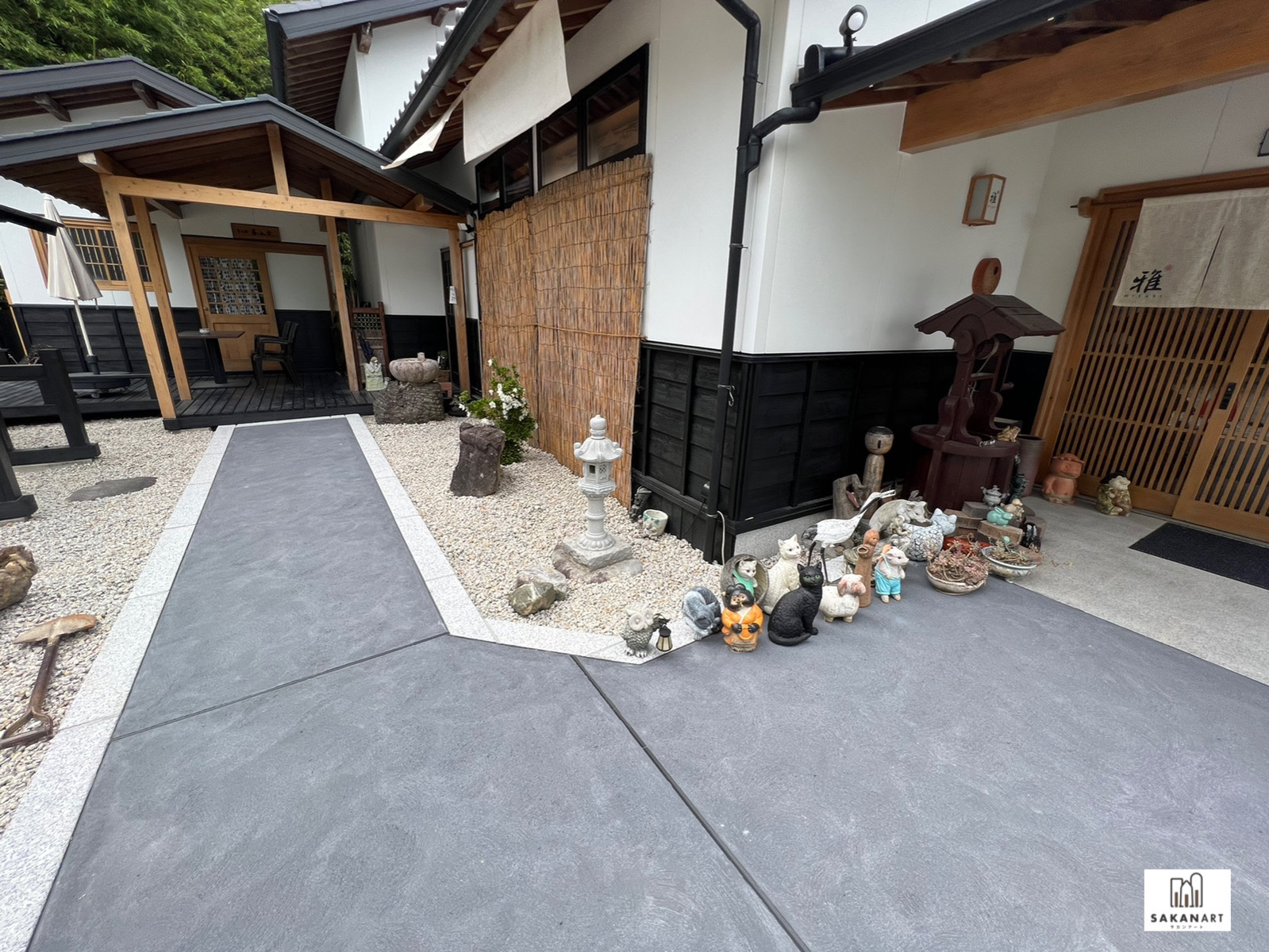 バイフェロックス黒!カラーコンクリート施工事例