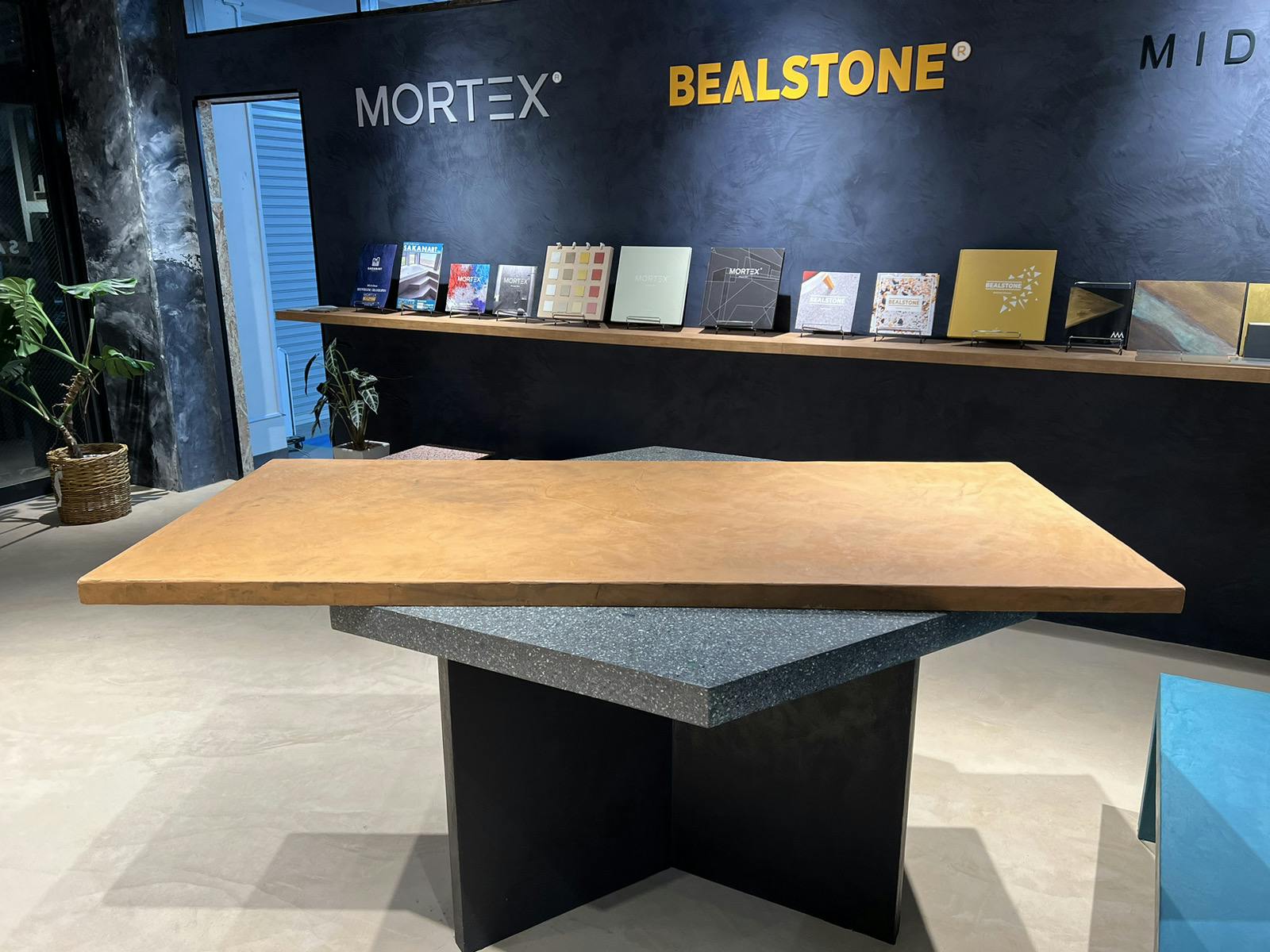 OHF工法テーブル×モールテックス　施工事例｜case139