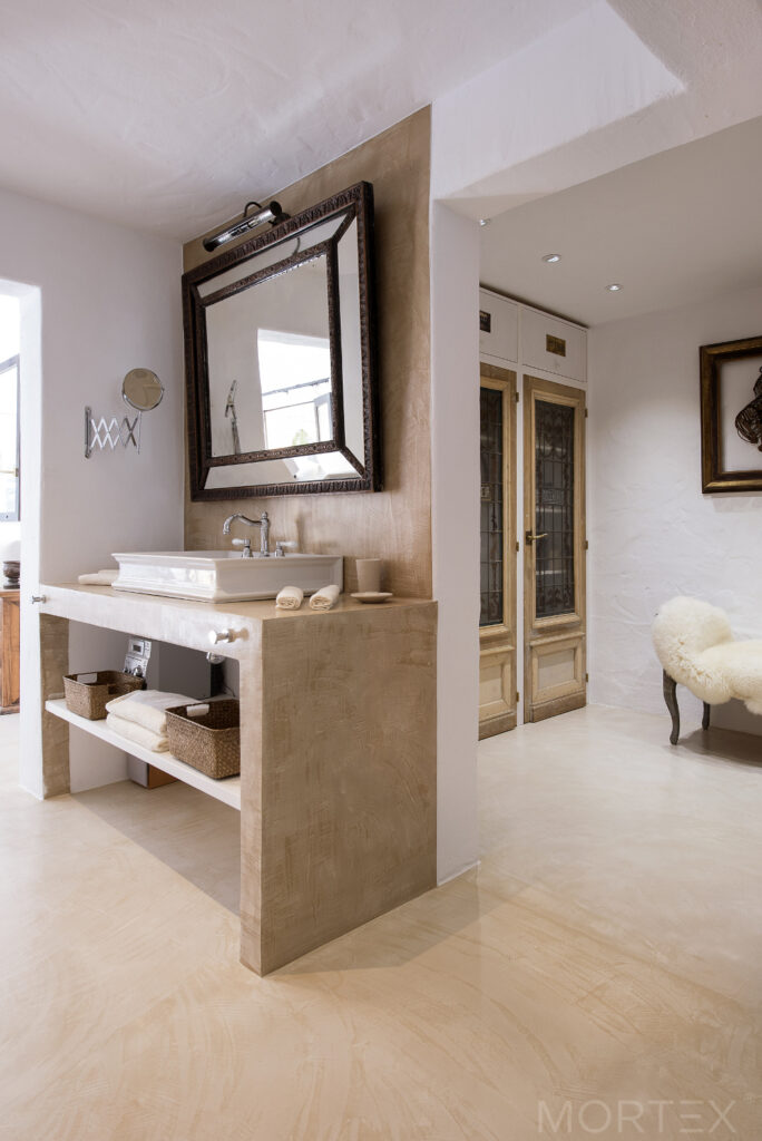 モールテックスでいろいろなところを仕上げる　デザインブックVol.5より　ベルギー